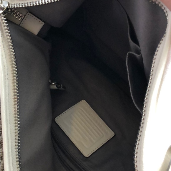 Coach handbag - Picture 3 of 4